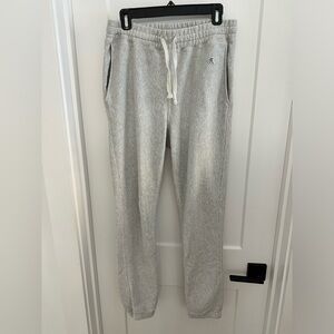 Todd Snyder x Champion sweat pants in gray.